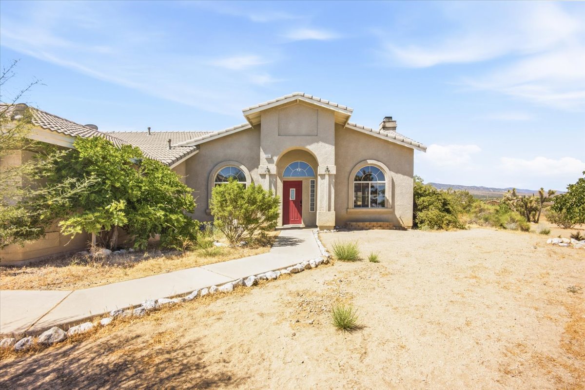 JUST LISTED! 3-Bed, 2-Bath Home on 2.46 Gated Acres in Pinon Hills, CA 
