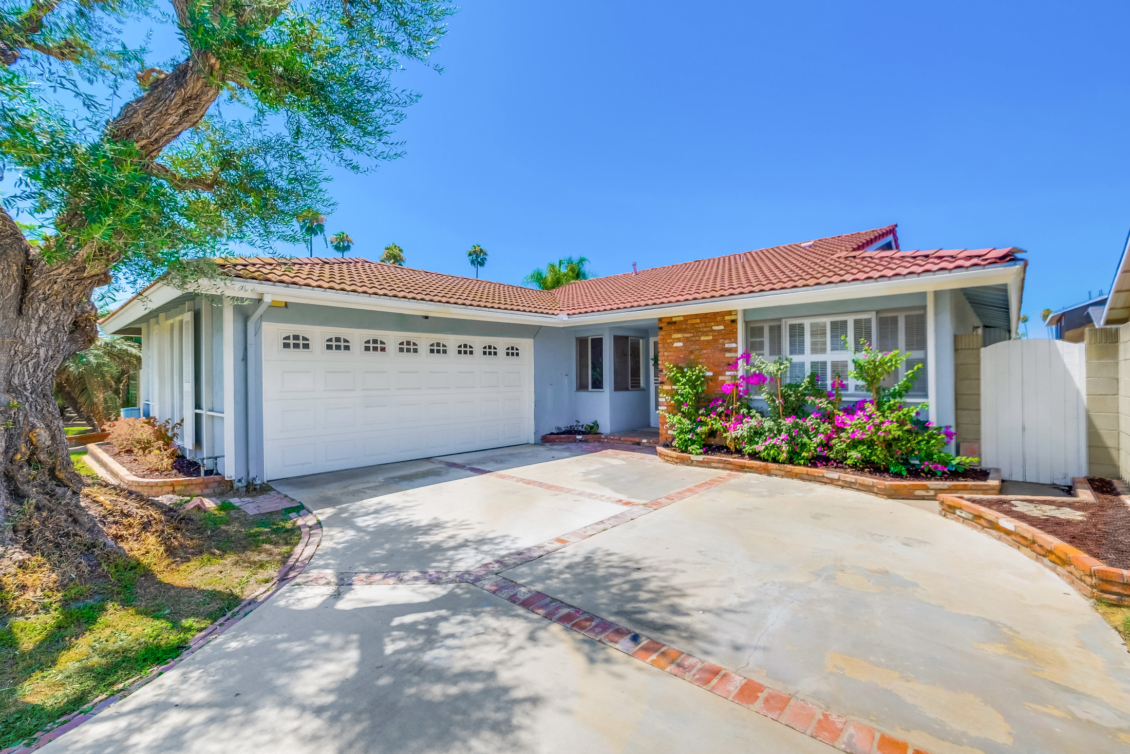 SOLD! Charming 4-Bed, 2-Bath Home in Desirable El Dorado Park Estates, Long Beach