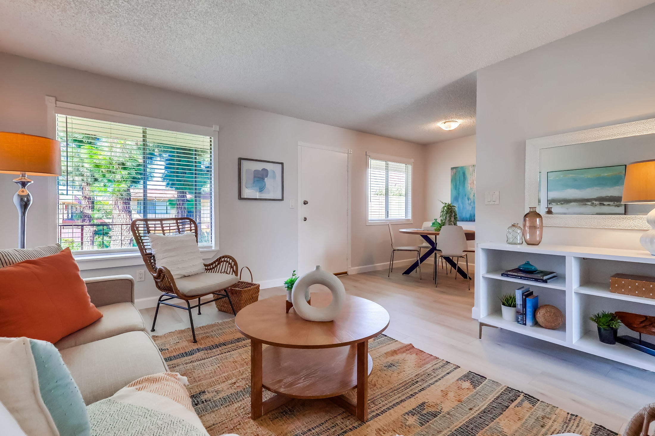   Just Listed – Beautifully Updated Top-Floor Condo, Move-In Ready! | 4700 Clair Del Ave #649, Long Beach